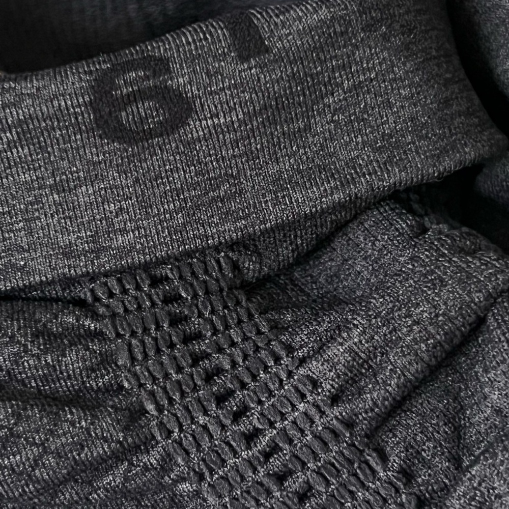 Lululemon In The Flow Crop Yoga Lounge Leggings Gray Size 6 - Picture 11 of 13